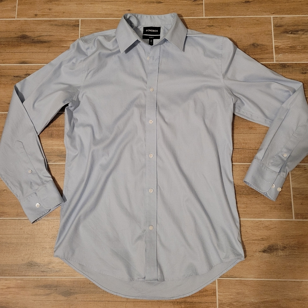 Bonobos Mens dress shirt.